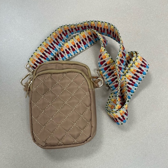 Quilted Mini Crossbody Bag with 3 Compartments & Multi-Color Strap - Tan - NWOT - Picture 1 of 5